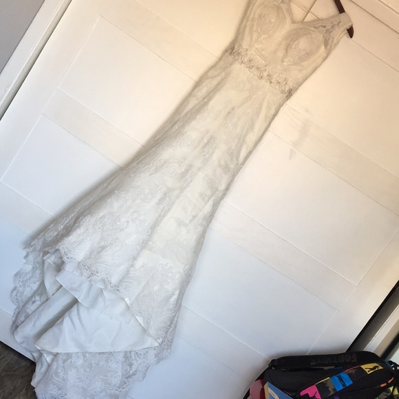 Wedding dress - Picture 4 of 4